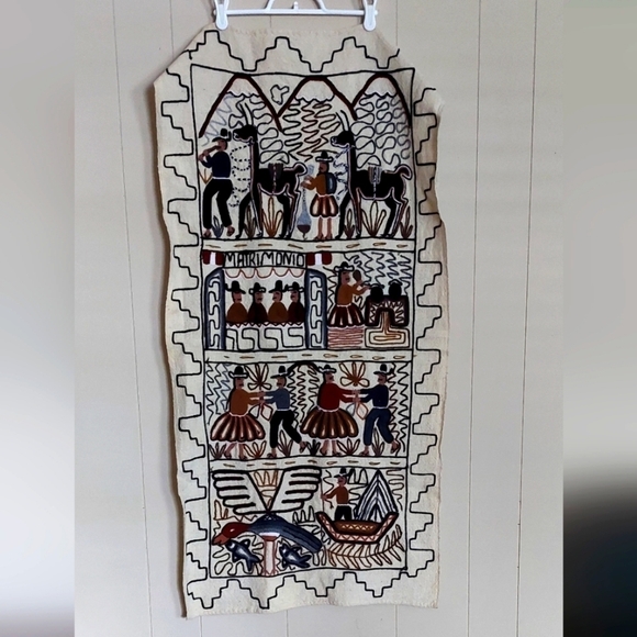 Vintage Folk Art Handmade Embroidered Peruvian Woven Tapestry Art - Pre- loved - Picture 3 of 12